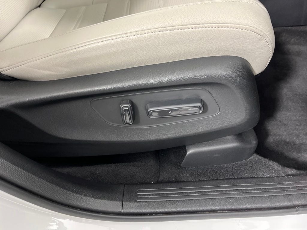 2025 Honda CR-V EX-L - Photo 9