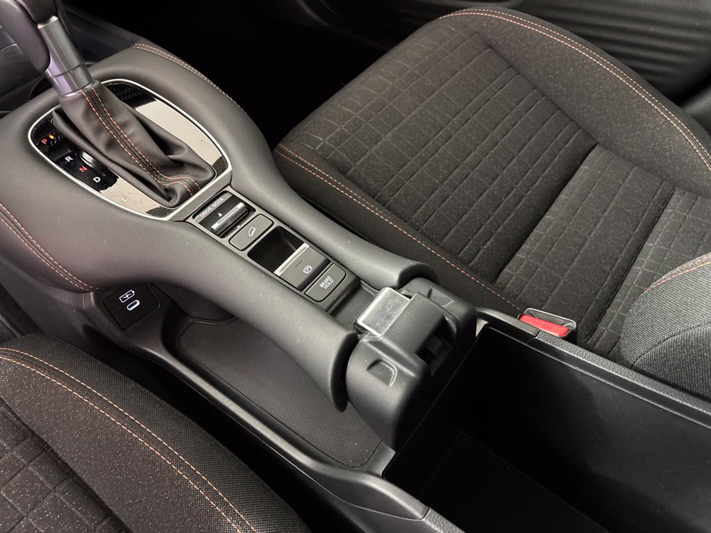 2025 Honda HR-V Sport - Photo 34
