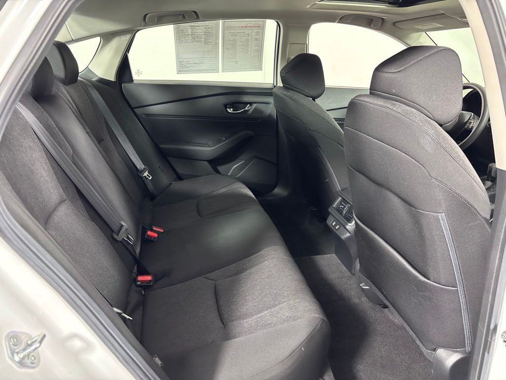 2025 Honda Accord SE - Photo 12
