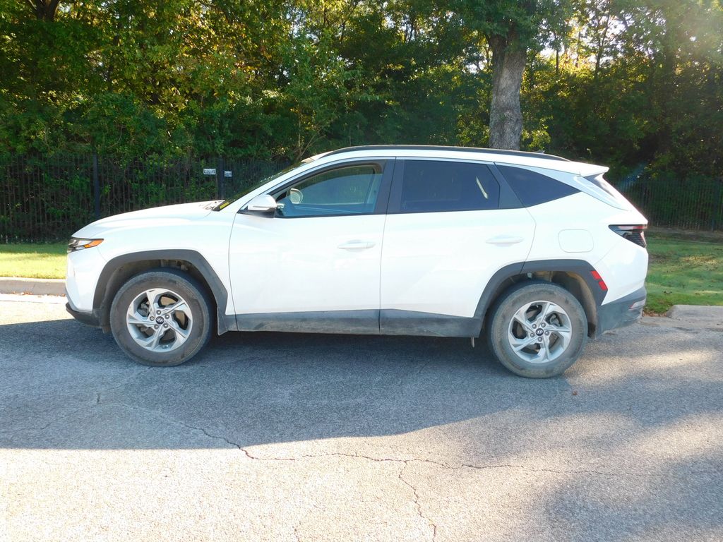 2023 Hyundai Tucson SEL photo 2