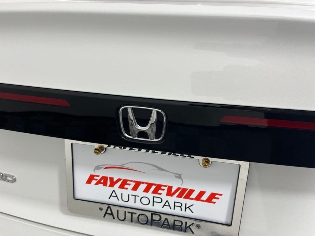 2024 Honda Accord EX - Photo 16