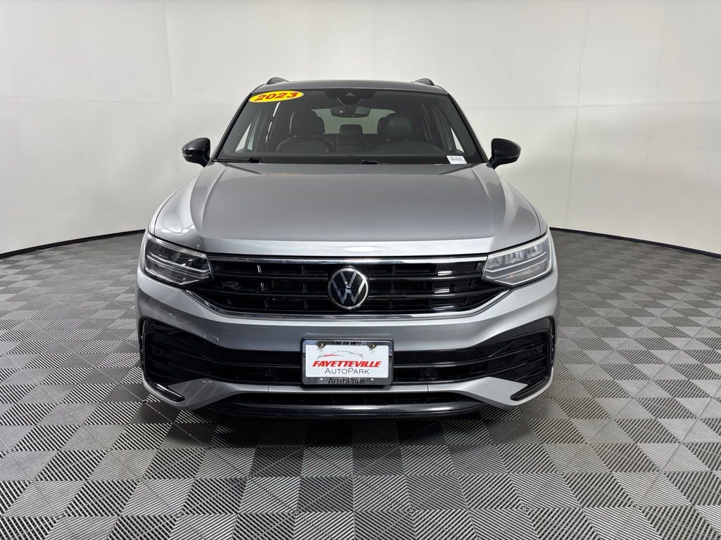 2023 Volkswagen Tiguan SE R-LINE BLACK - Photo 17
