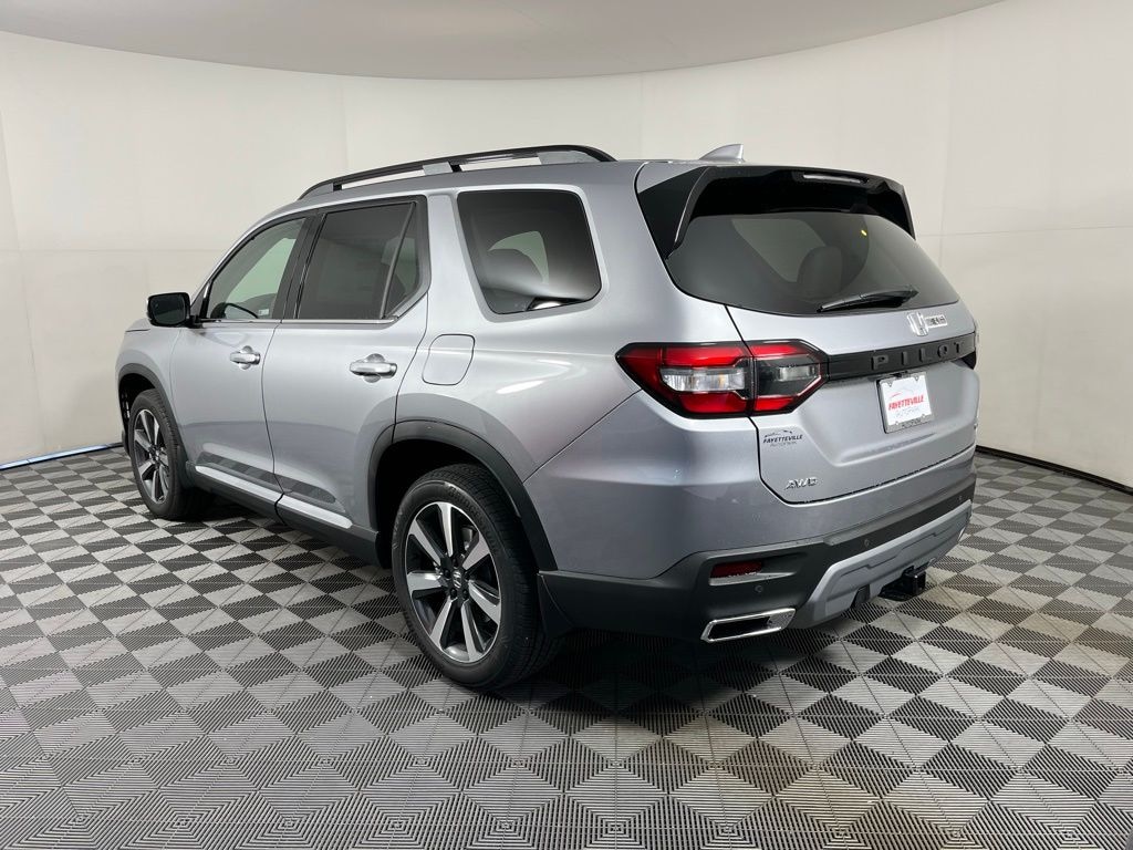New 2025 Honda Pilot Touring SUV