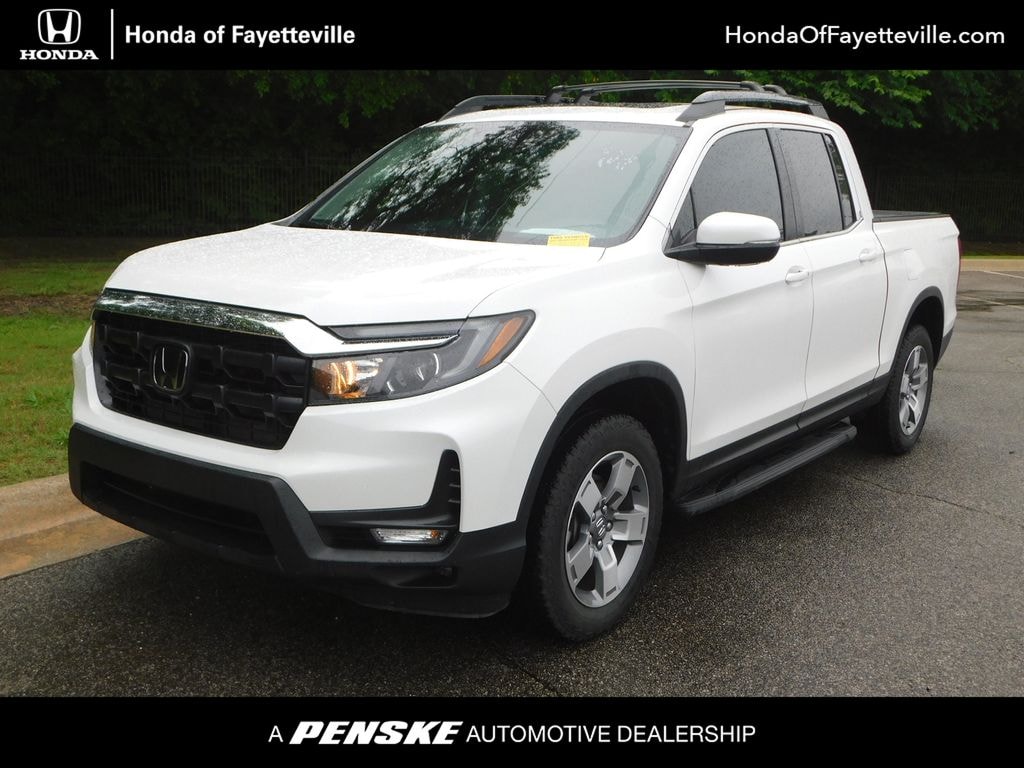 Certified 2025 Honda Ridgeline RTL Truck Crew Cab