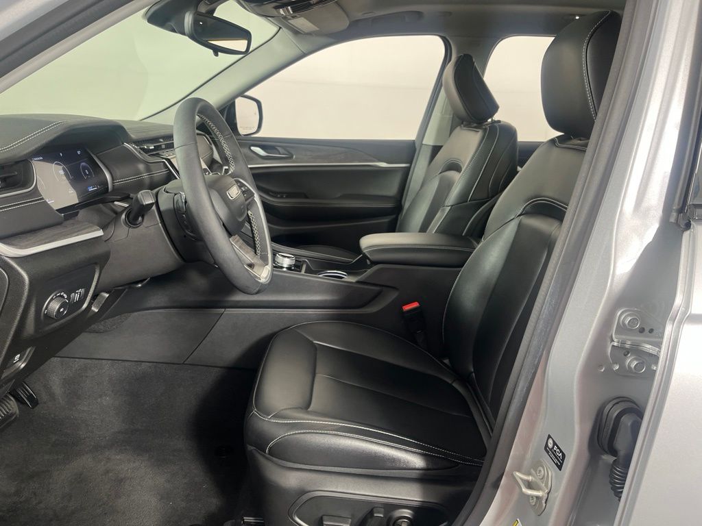 2023 Jeep Grand Cherokee Limited - Photo 24