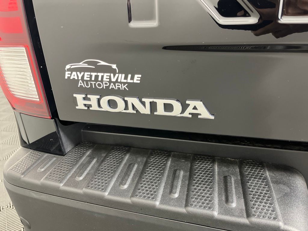 2025 Honda Ridgeline TrailSport - Photo 17