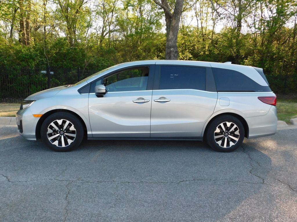 Certified 2025 Honda Odyssey EX-L Van