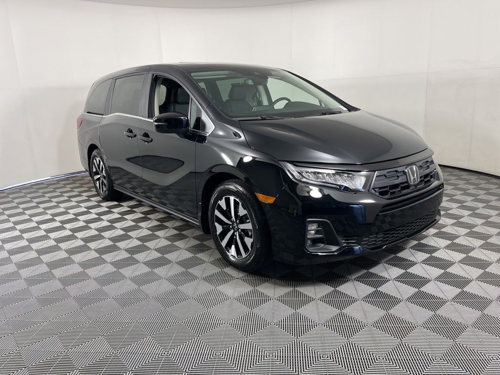 2025 Honda Odyssey EX-L - Photo 6