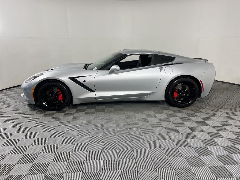 Used 2016 Chevrolet Corvette 1LT with VIN 1G1YB2D75G5124027 for sale in Fayetteville, AR