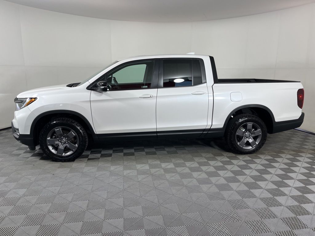 Certified 2024 Honda Ridgeline TrailSport with VIN 5FPYK3F6XRB002905 for sale in Fayetteville, AR