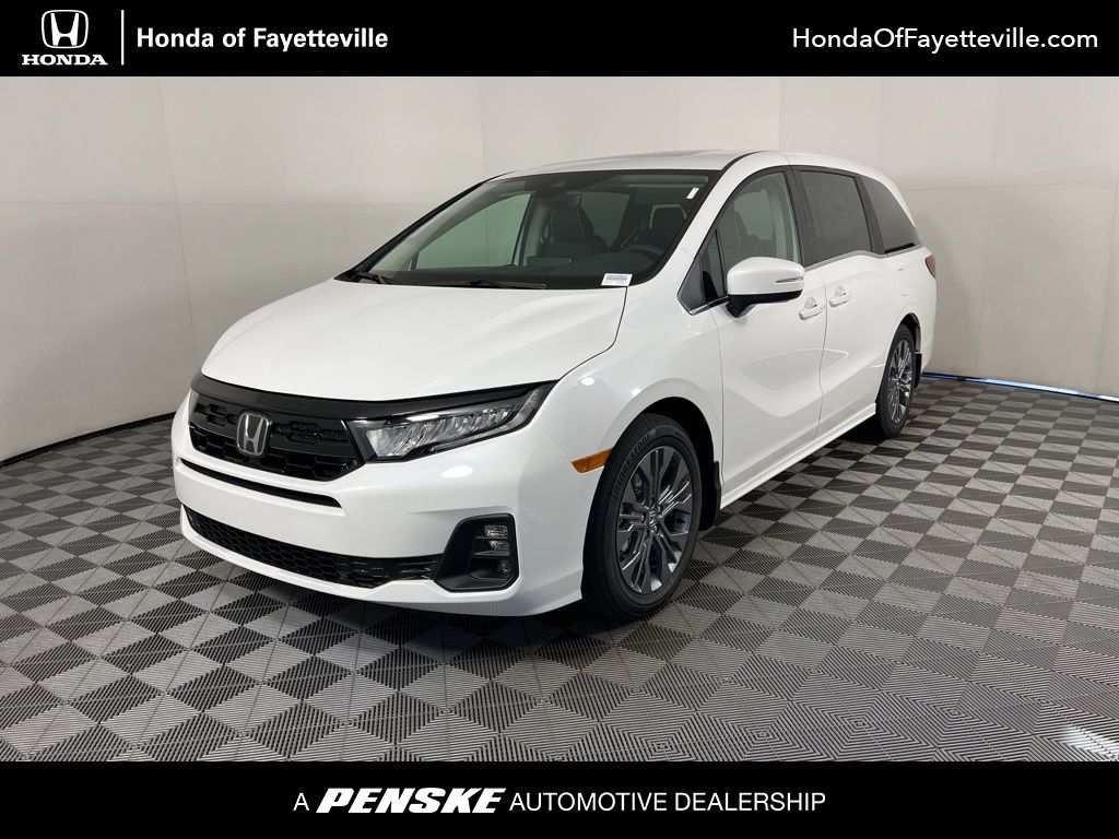 2026 Honda Odyssey Touring's photo