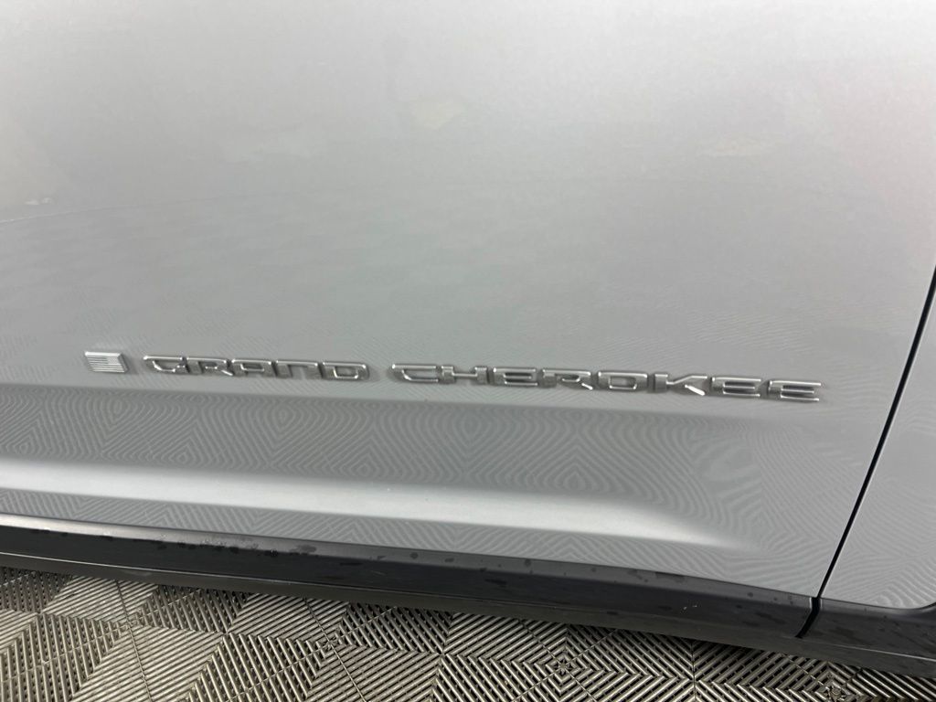 2023 Jeep Grand Cherokee Limited - Photo 14