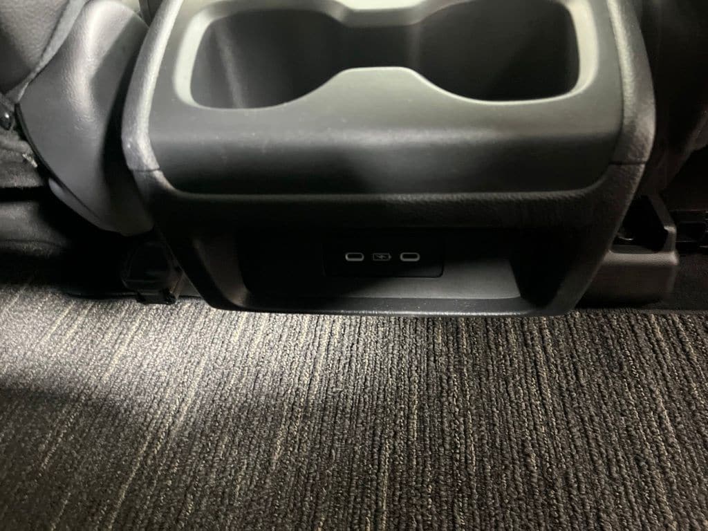 2025 Honda Odyssey Elite - Photo 17