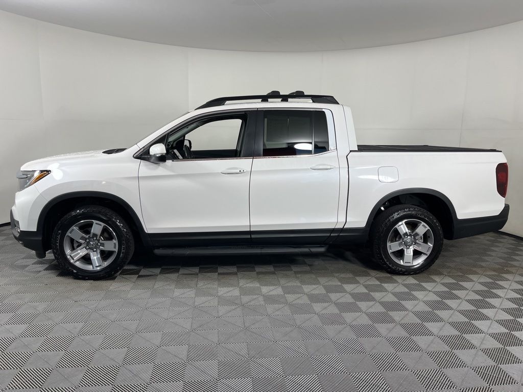 Certified 2025 Honda Ridgeline RTL Truck Crew Cab