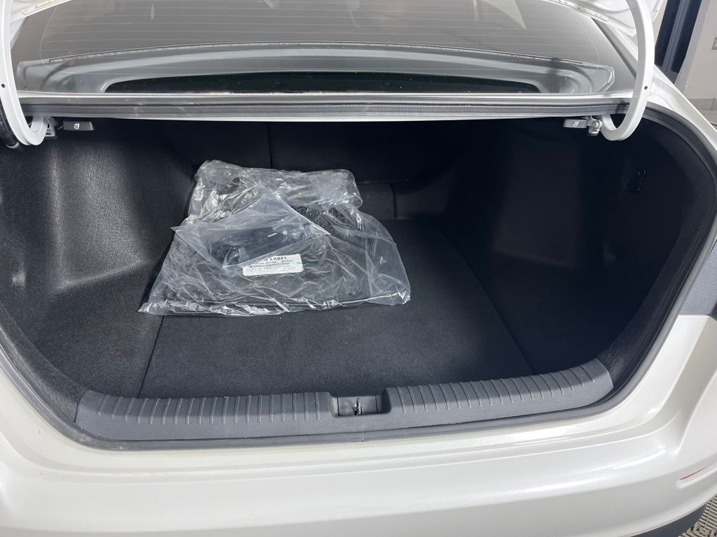 2024 Honda Accord EX - Photo 18