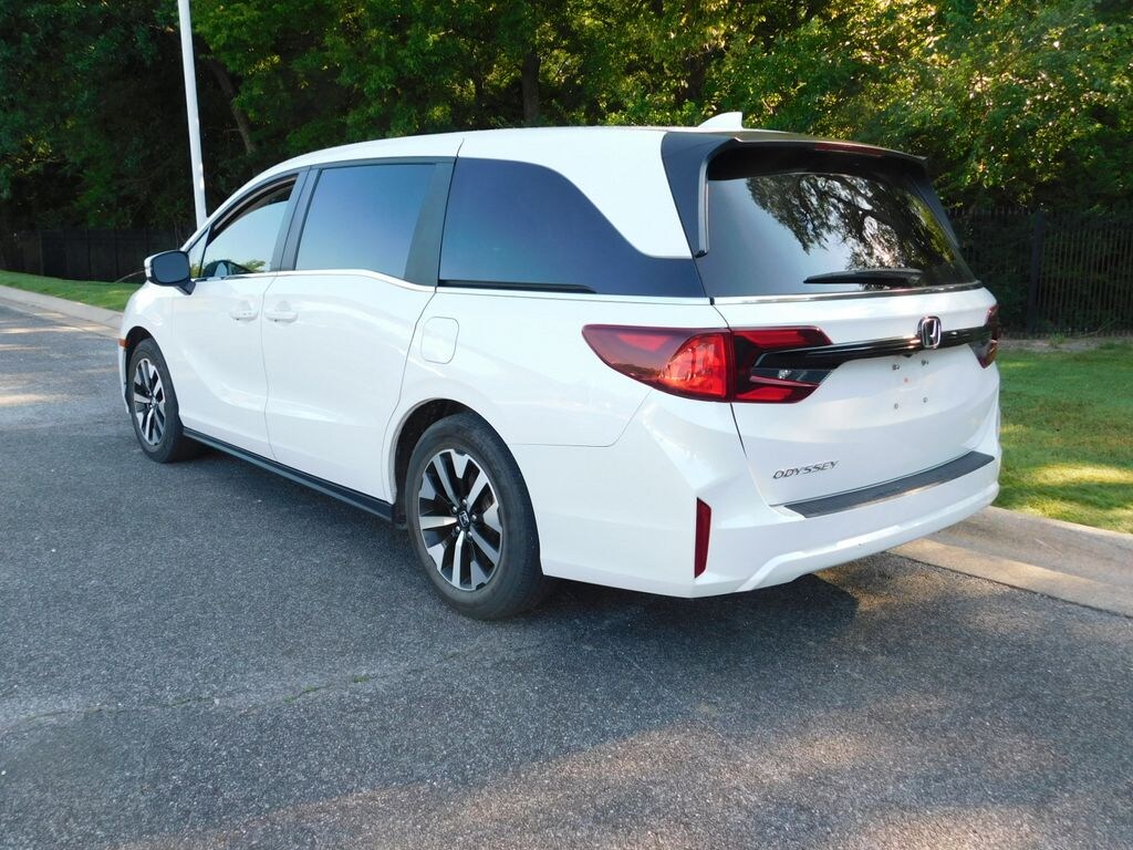 Certified 2025 Honda Odyssey EX-L Van