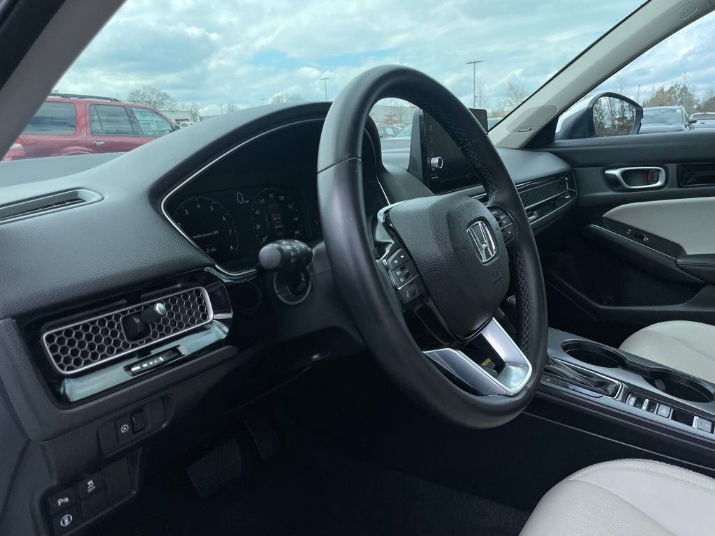 2024 Honda Civic Touring - Photo 29