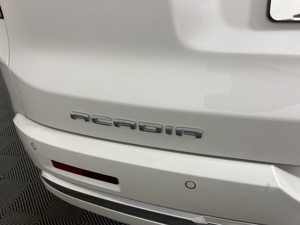 Used 2023 GMC Acadia Denali SUV