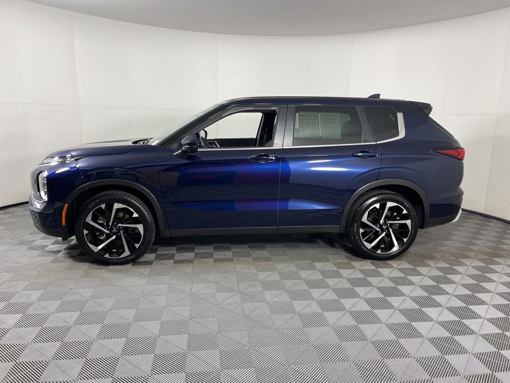 Used 2024 Mitsubishi Outlander SE SUV