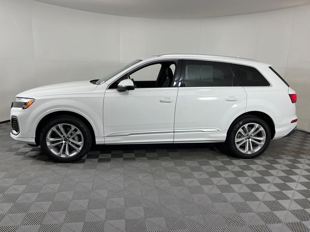 Used 2025 Audi Q7 55 Premium Plus SUV