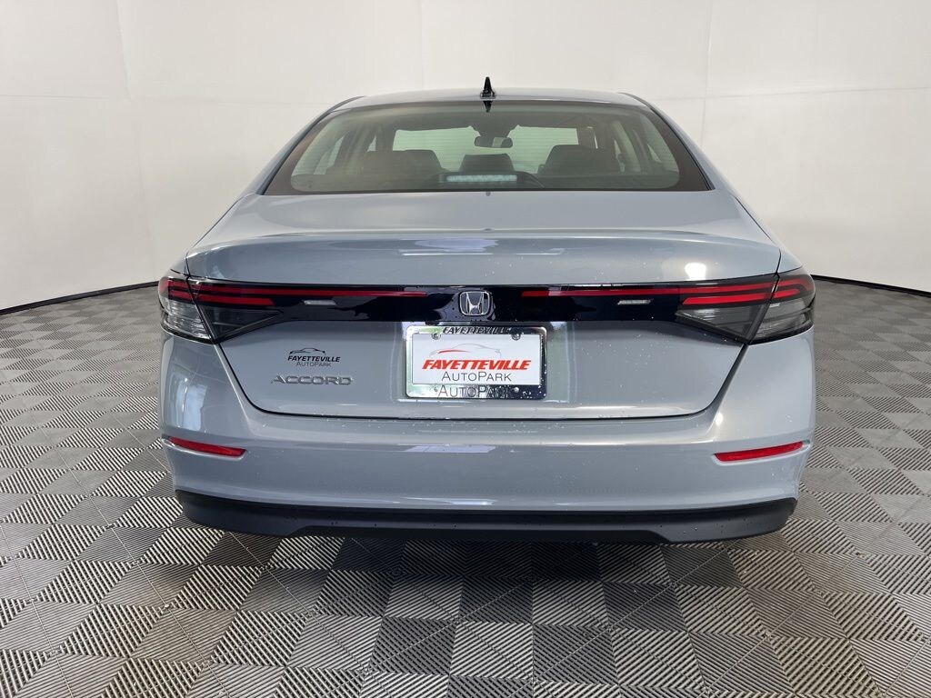 New 2026 Honda Accord SE Sedan