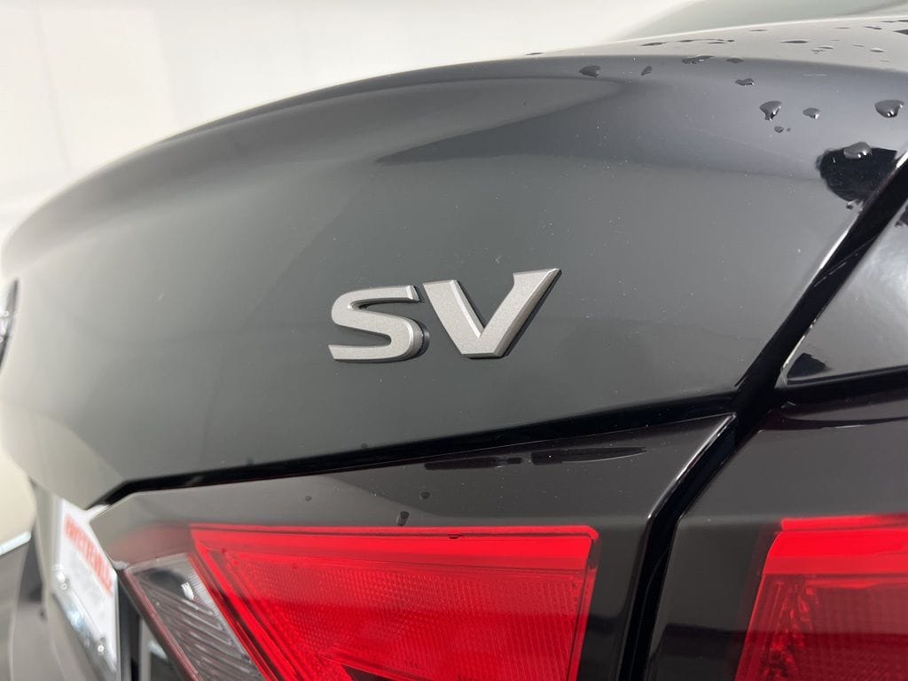 Used 2024 Nissan Altima 2.5 SV Sedan