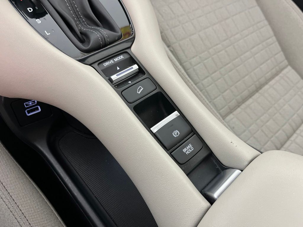 2023 Honda HR-V LX - Photo 31