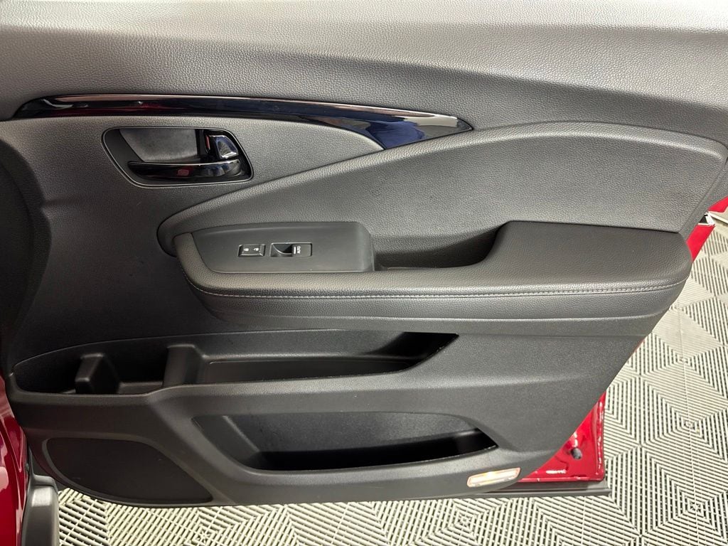 2023 Honda Passport Elite - Photo 23