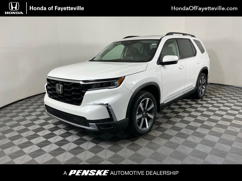 2025 Honda Pilot Touring's photo