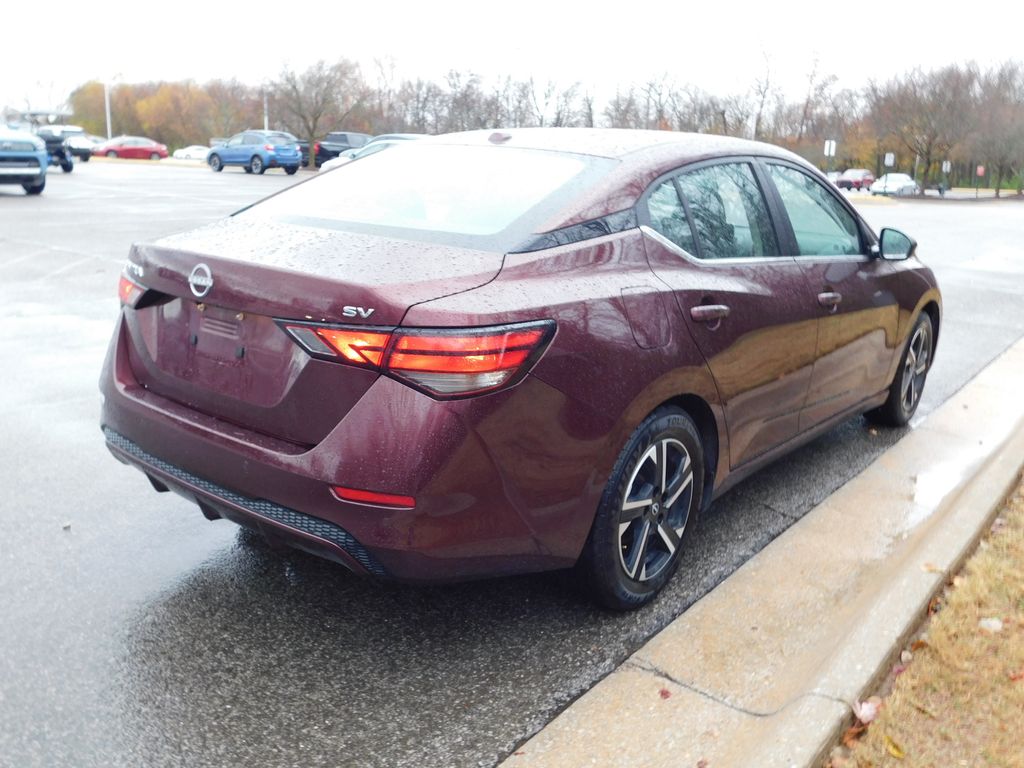 2024 Nissan Sentra SV photo 2