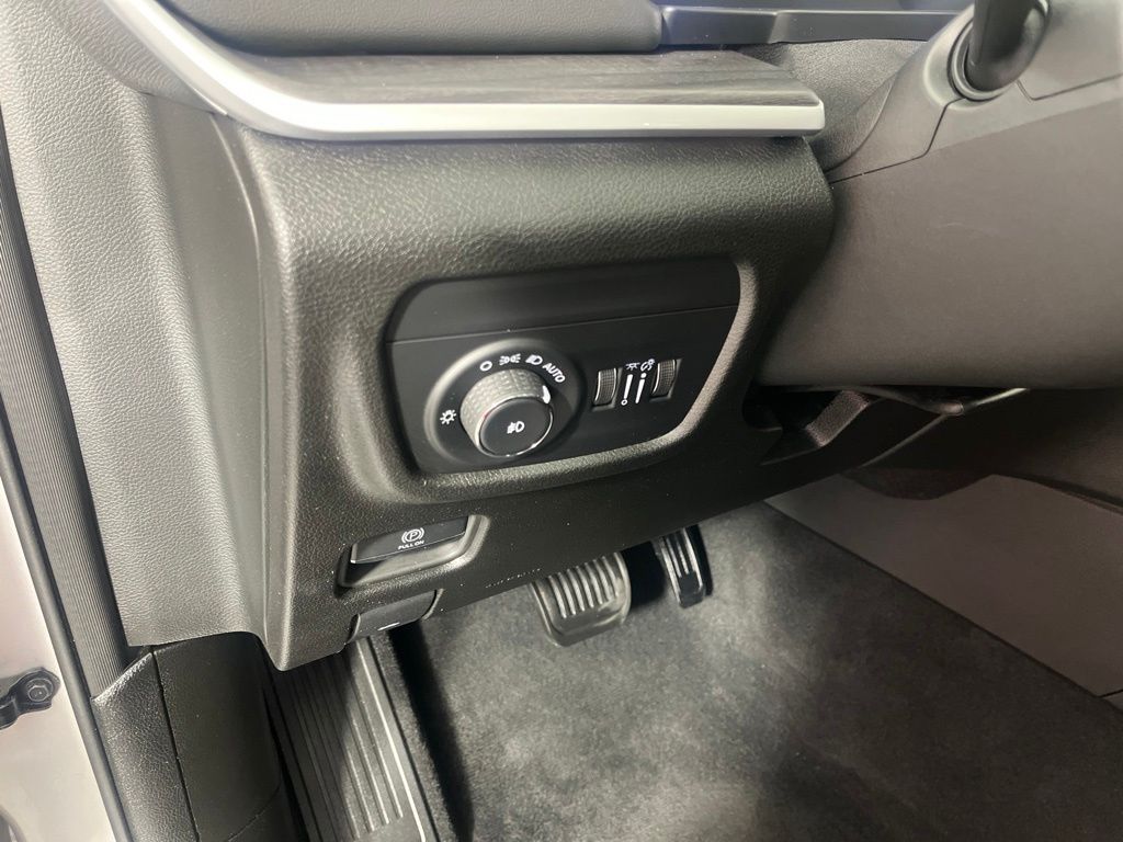 2023 Jeep Grand Cherokee Limited - Photo 27
