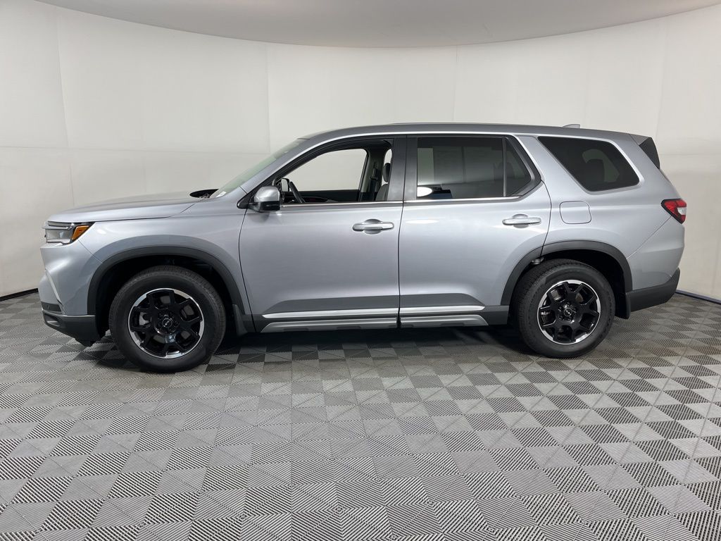 2025 Honda Pilot EX-L photo 2