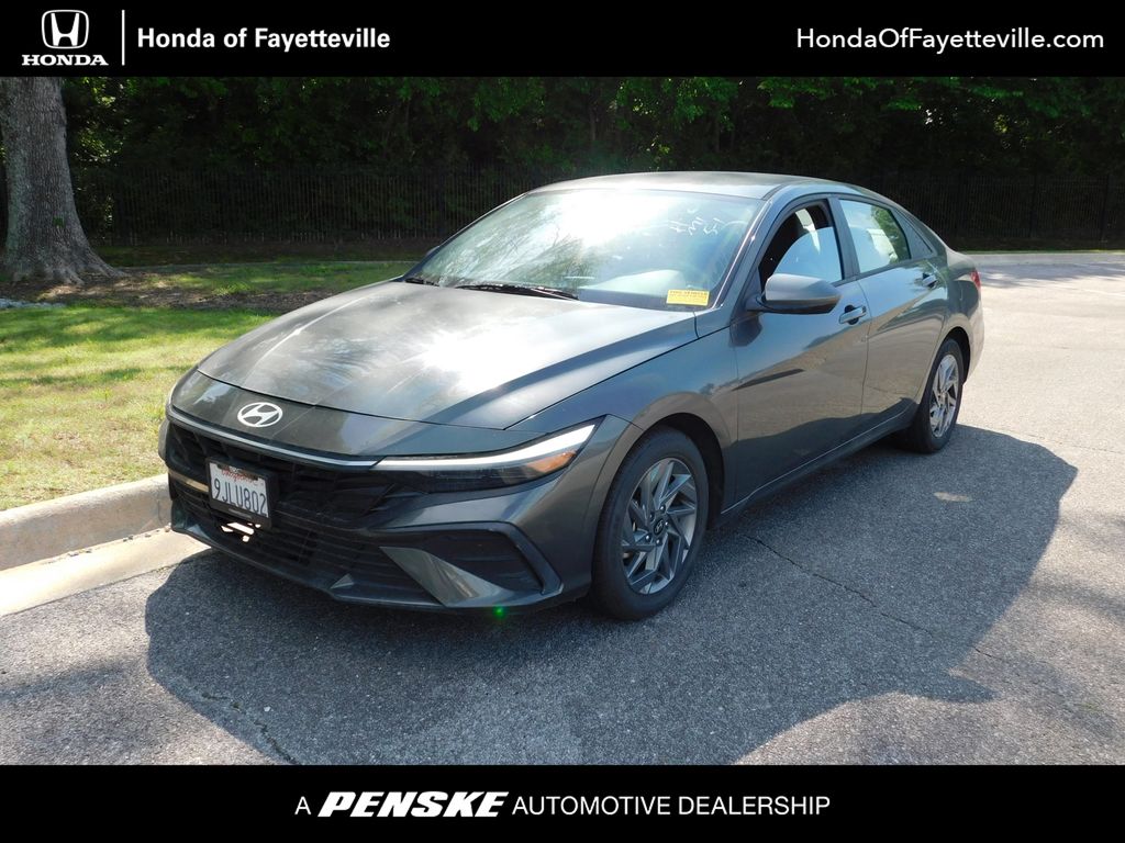 2024 Hyundai Elantra SEL