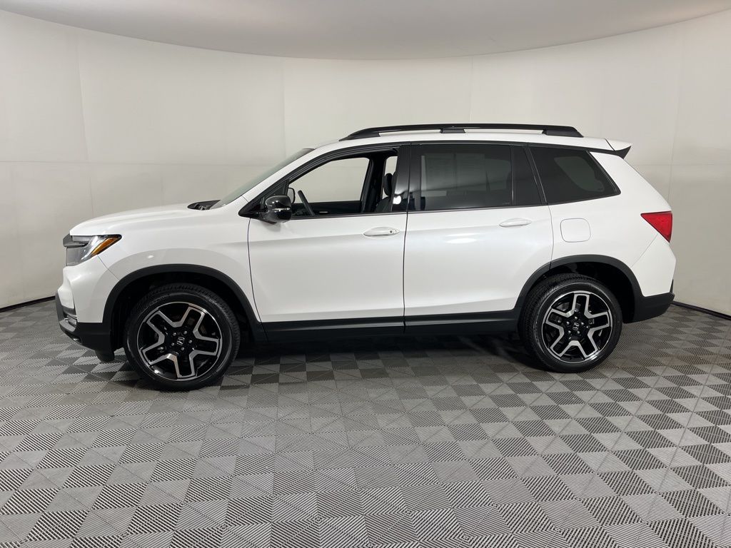 Used 2023 Honda Passport Elite with VIN 5FNYF8H08PB016995 for sale in Fayetteville, AR
