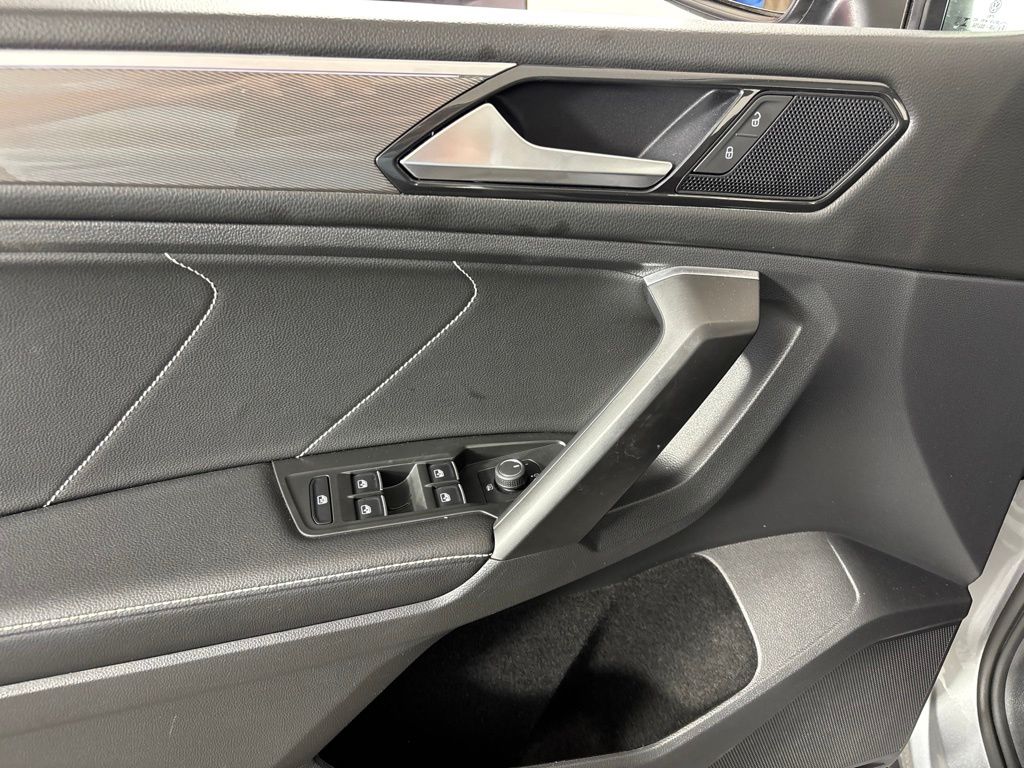 2023 Volkswagen Tiguan SE R-LINE BLACK - Photo 23