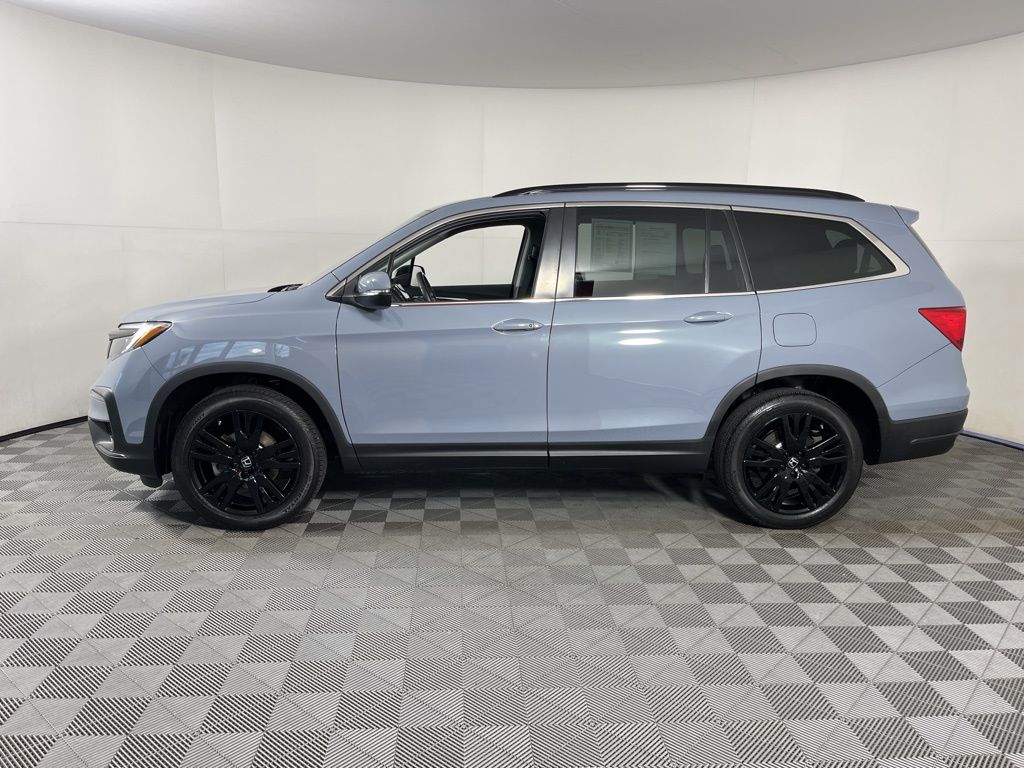 2022 Honda Pilot Special Edition photo 2