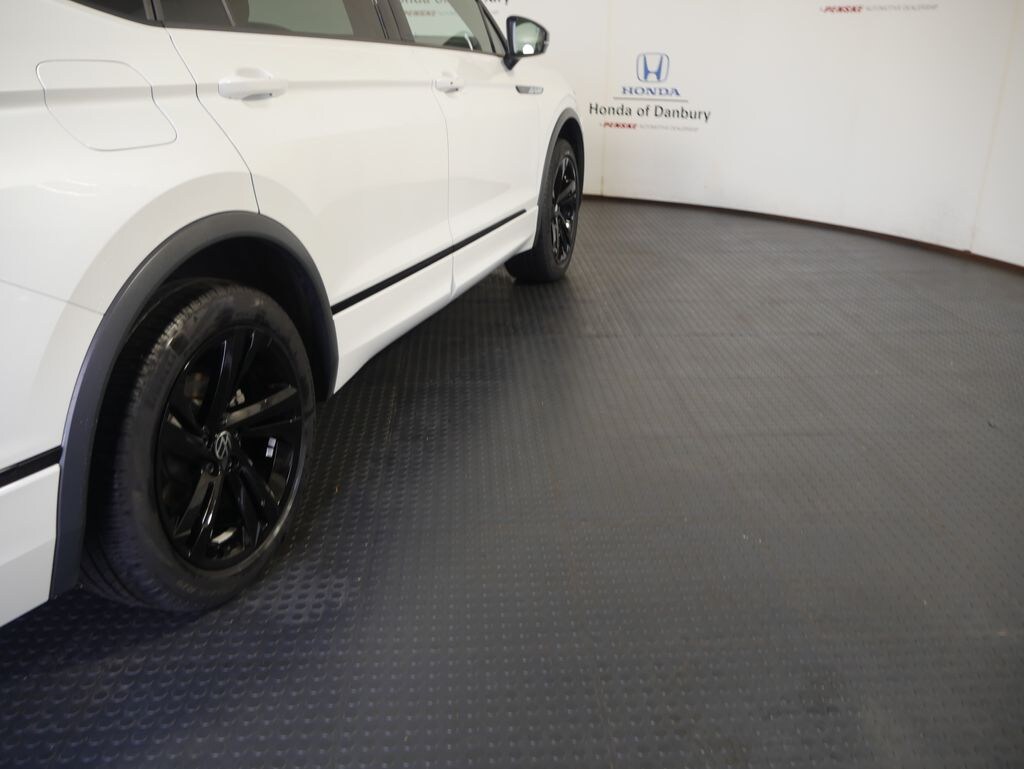 Used 2024 Volkswagen Tiguan 2.0T SE R-Line Black SUV