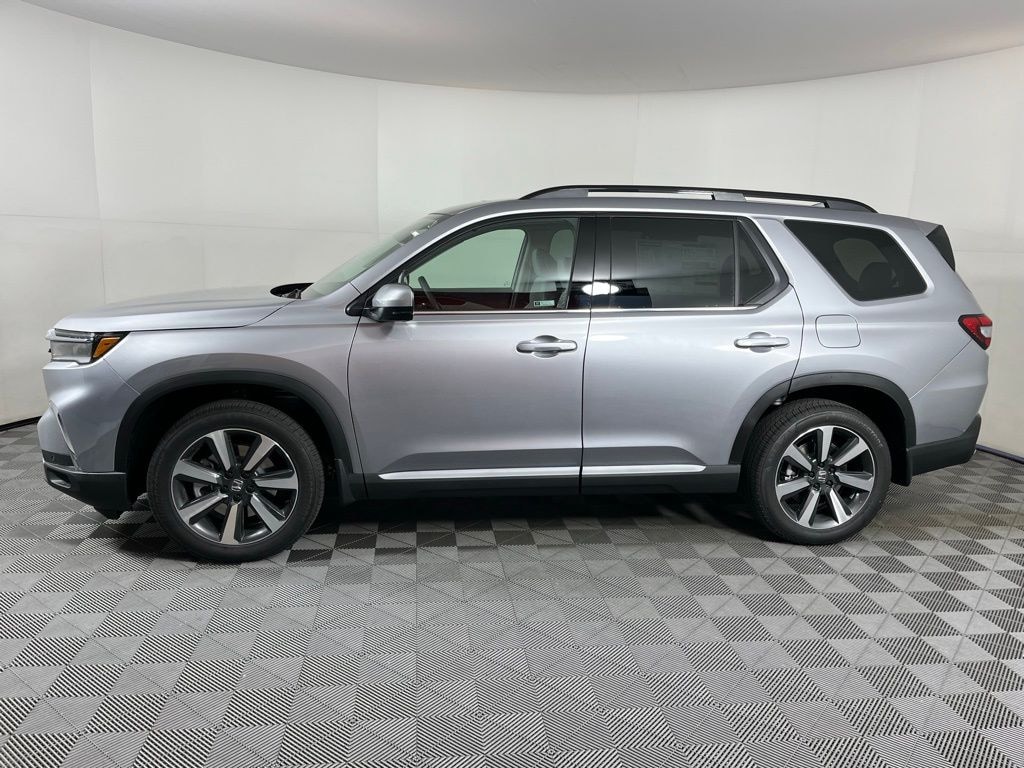 New 2025 Honda Pilot Touring SUV