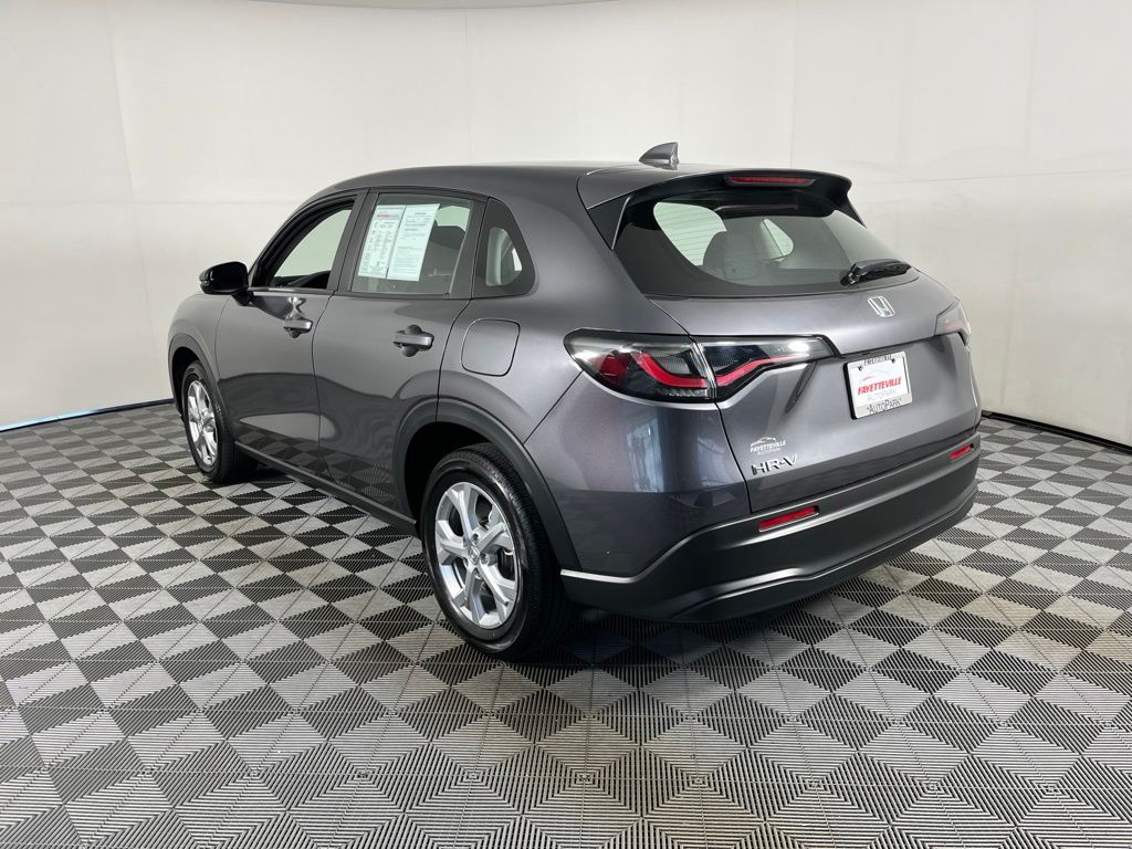 2025 Honda HR-V LX - Photo 12