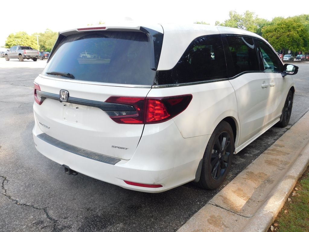 Certified 2024 Honda Odyssey Sport Van