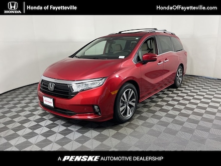 2023 Honda Odyssey Touring Van