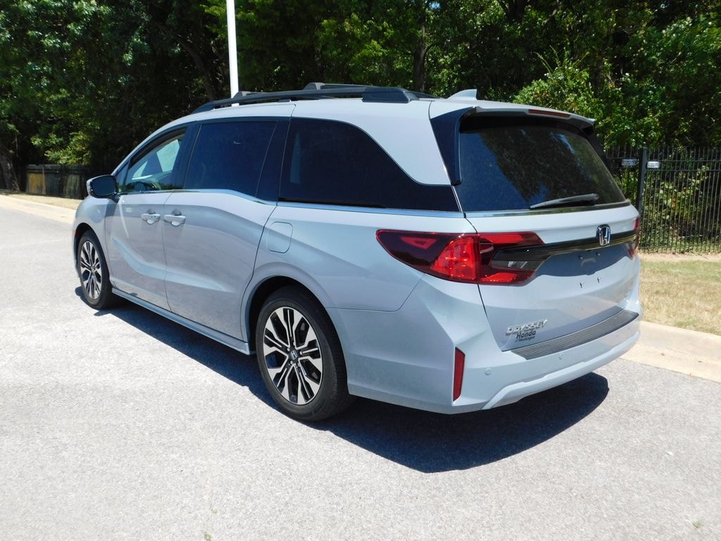 Certified 2025 Honda Odyssey Elite Van
