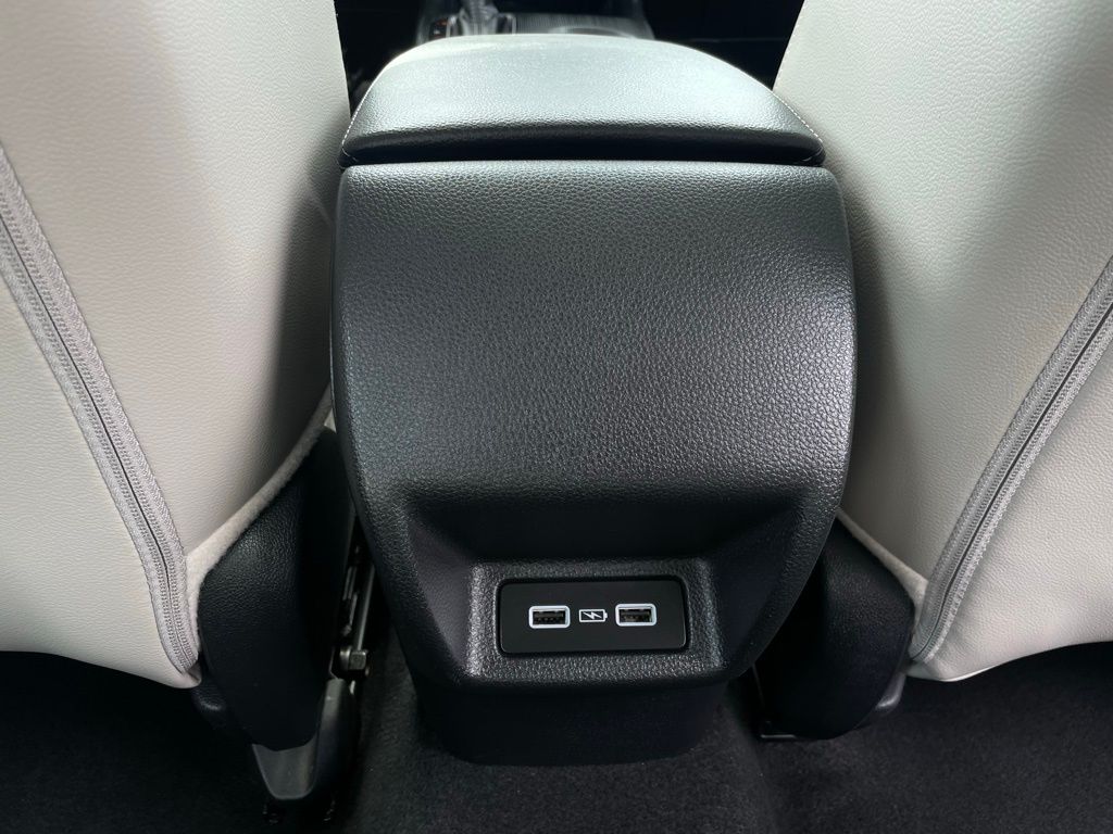 2024 Honda Civic Touring - Photo 38