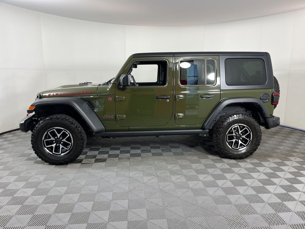 Used 2024 Jeep Wrangler 4-Door Rubicon with VIN 1C4PJXFN2RW125471 for sale in Fayetteville, AR
