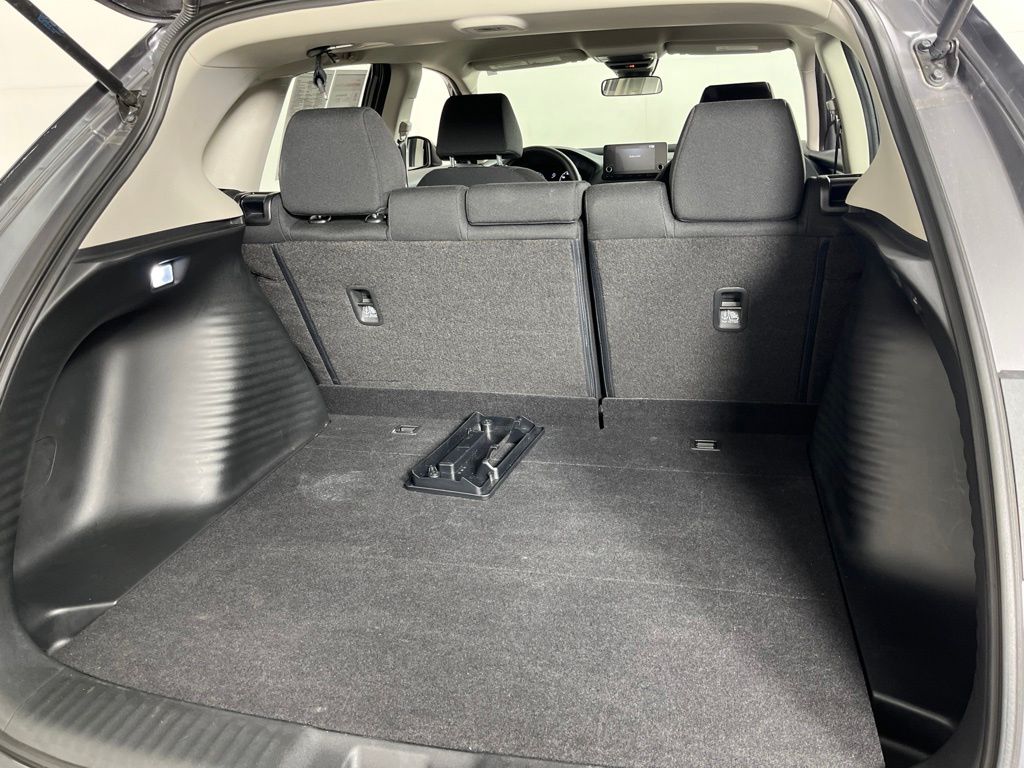 2025 Honda HR-V LX - Photo 8