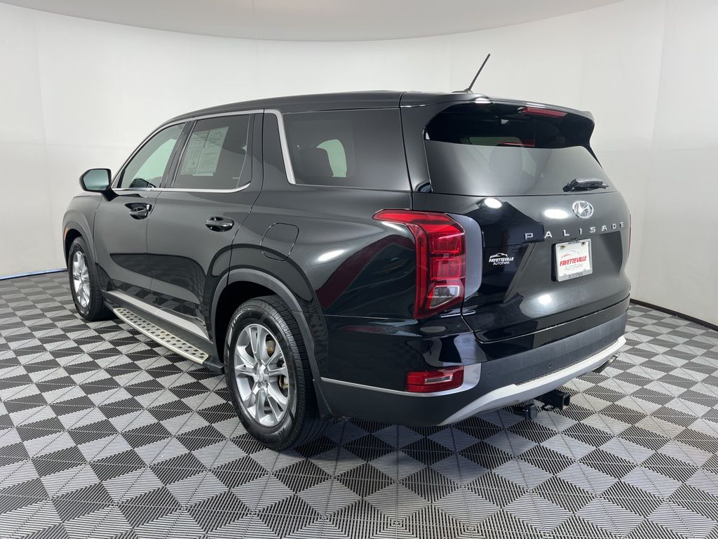 Used 2021 Hyundai Palisade SE with VIN KM8R14HE1MU212072 for sale in Fayetteville, AR