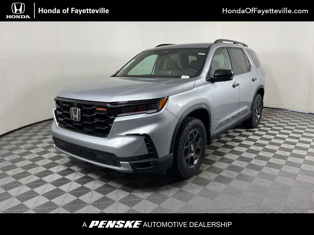 2025 Honda Pilot TrailSport's photo