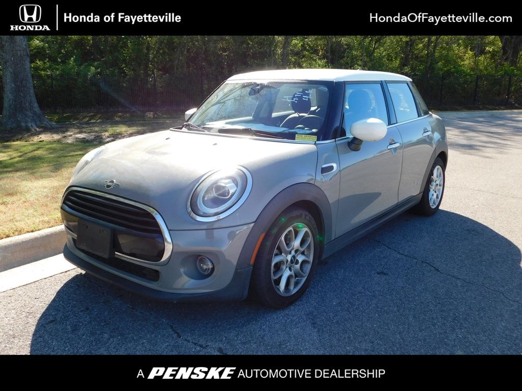 Used 2020 MINI Hardtop 4 Door Classic Hatchback