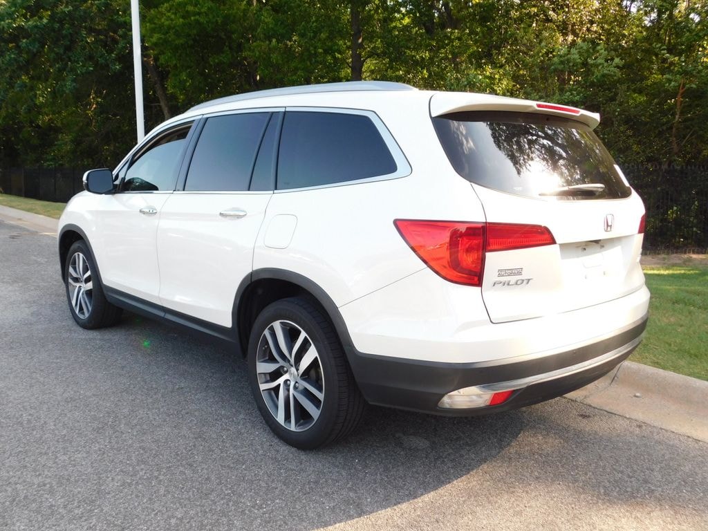 Used 2017 Honda Pilot Elite SUV