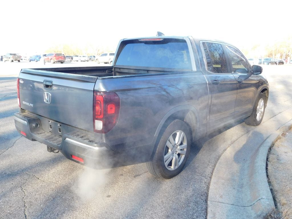 Used 2017 Honda Ridgeline RT Truck Crew Cab